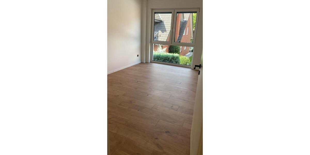 Dachgeschoßwohnung Geseke - 3 Zimmer, 109 m&sup2;, 1.195&euro; | Angebot:25148337