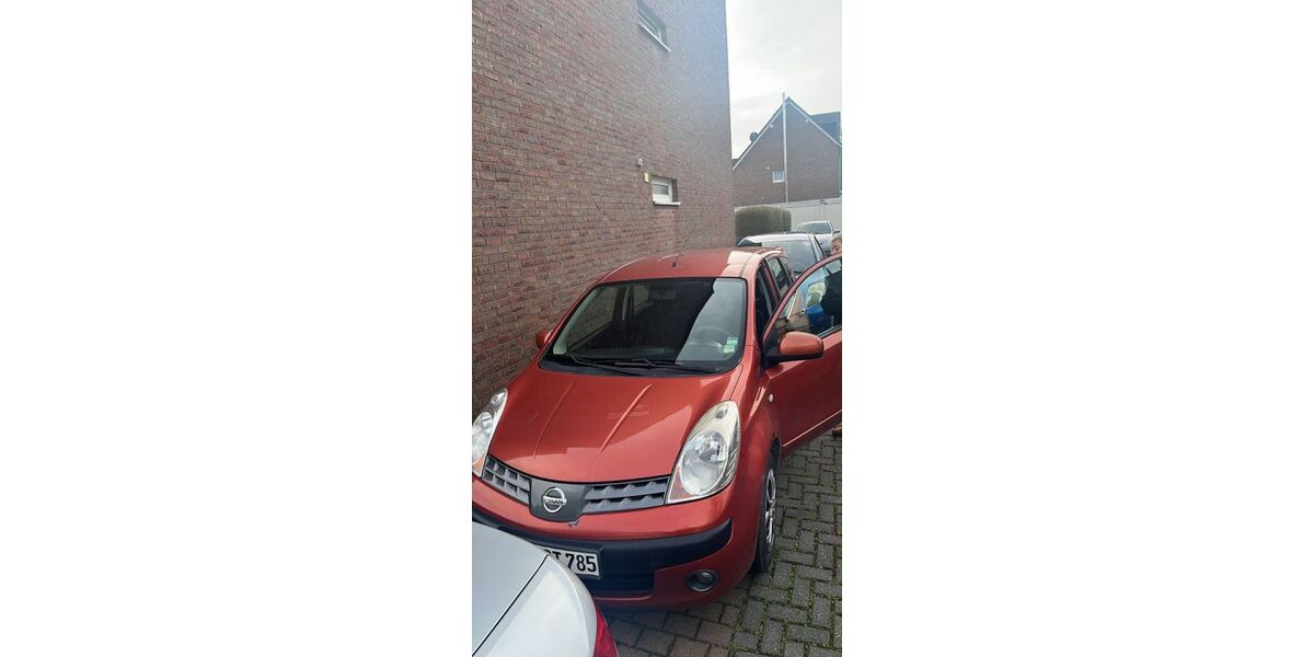 Nissan Note 217.517 km 2.000 &euro; Paderborn 33100