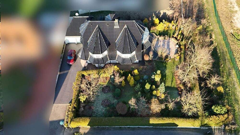 Einfamilienhaus Ennigerloh-Ostenfelde Ostenfelde - 1 Zimmer, 301 m&sup2;, 1.075.000&euro; | Angebot:25722378