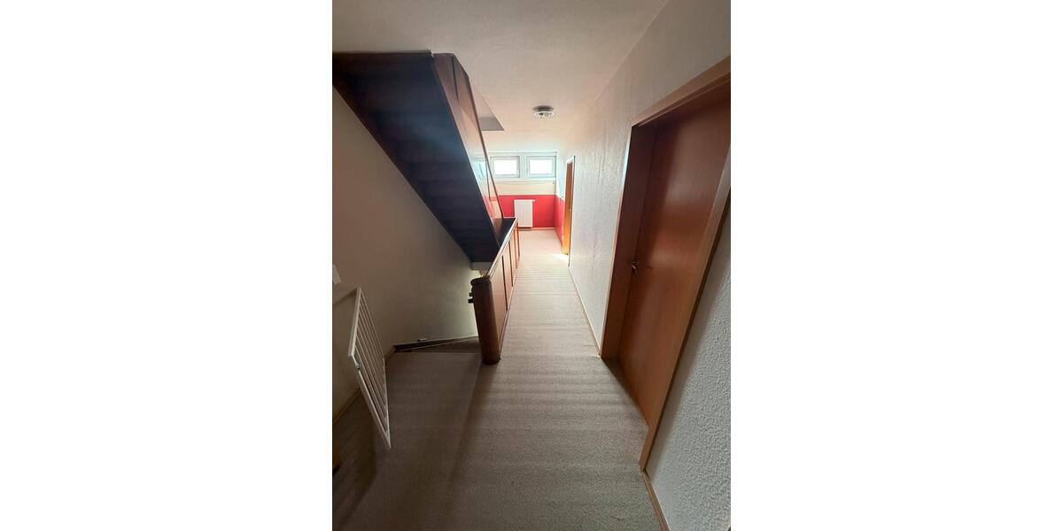 Etagenwohnung Rietberg - 6 Zimmer, 175 m&sup2;, 1.400&euro; | Angebot:25900205