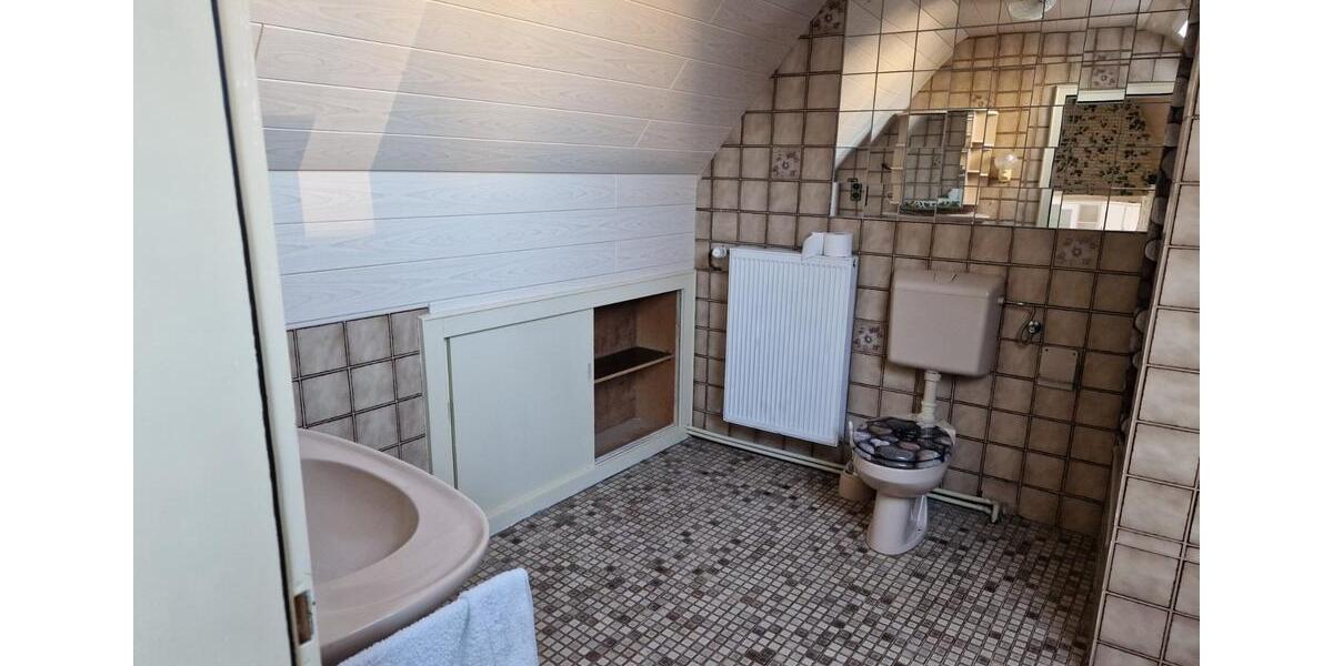 Einfamilienhaus Erwitte - 7 Zimmer, 200 m&sup2;, 324.998&euro; | Angebot:23595654