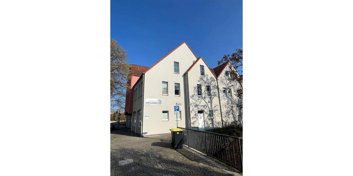 Gewerbeobjekt Paderborn Schloß Neuhaus - 8 Zimmer, 2.400&euro; | Angebot:25781126