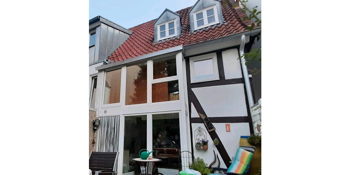 Reihenhaus Lippstadt - 3 Zimmer, 110 m&sup2;, 300.000&euro; | Angebot:24293961