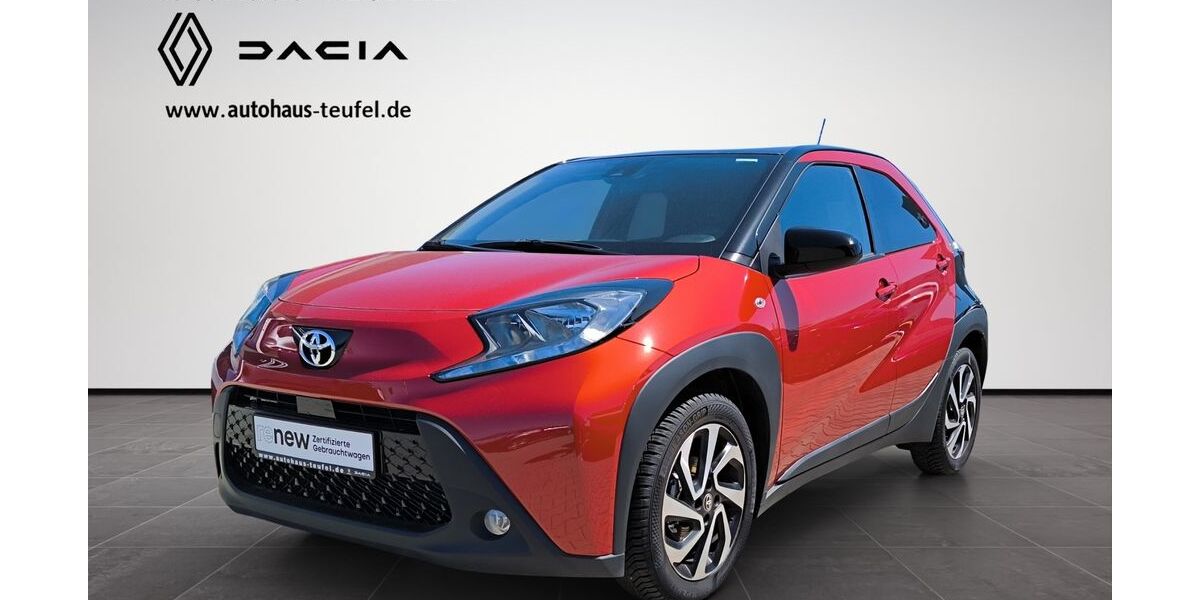Toyota Aygo (X) 5.041 km 15.990 &euro; Beckum 59269