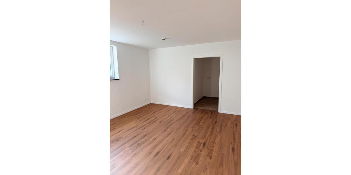 Etagenwohnung Salzkotten - 1 Zimmer, 32 m&sup2;, 500&euro; | Angebot:26626185