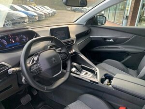 Peugeot 3008 BlueHDi 180 Stop & Start EAT8 Allure 81.500 km 27.950 &euro; Bad Wünnenberg 33181