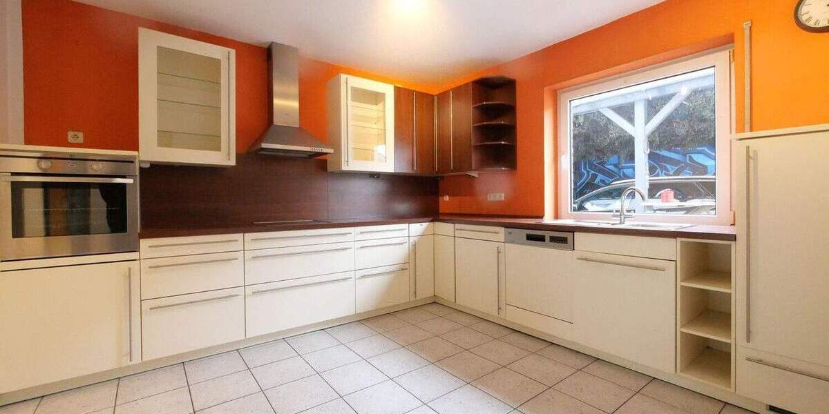 Einfamilienhaus Salzkotten / Mantinghausen Mantinghausen - 5 Zimmer, 193 m&sup2;, 399.000&euro; | Angebot:25688080