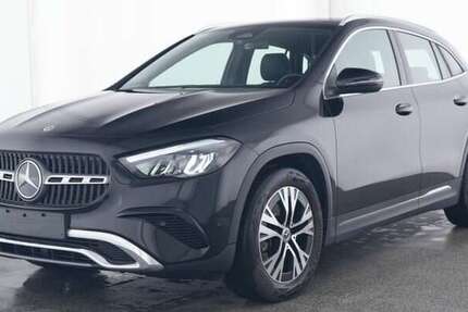 Mercedes-Benz GLA 180 14.320 km 34.990 &euro; Rheda-Wiedenbrück 33378
