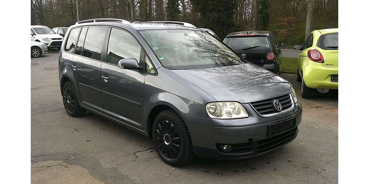 VW Touran 173.217 km 4.490 &euro; Rietberg 33397