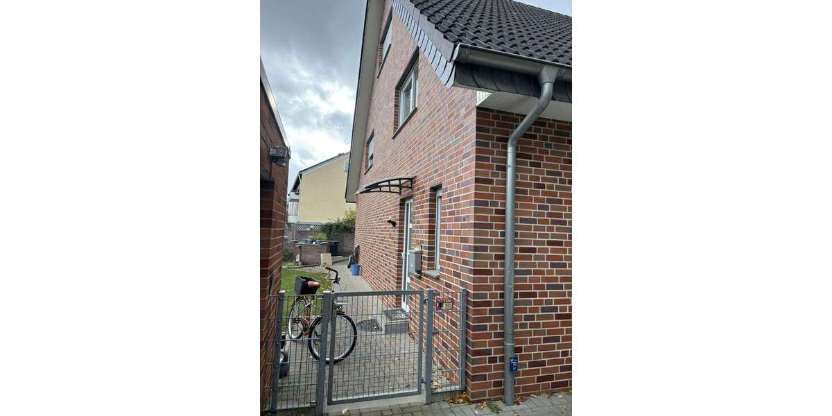 Einfamilienhaus Anröchte - 9 Zimmer, 146 m&sup2;, 305.000&euro; | Angebot:24023329