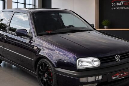 VW Golf 282.000 km 2.499 &euro; Salzkotten 33154