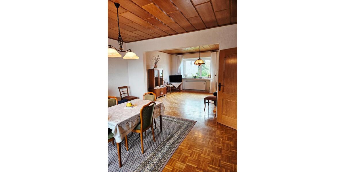 Einfamilienhaus Büren - 7 Zimmer, 160 m&sup2;, 335.000&euro; | Angebot:25861538