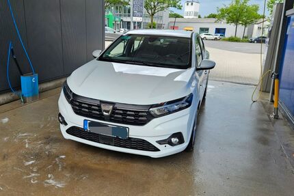 Dacia Sandero 43.000 km 13.000 &euro; Lippstadt 59555
