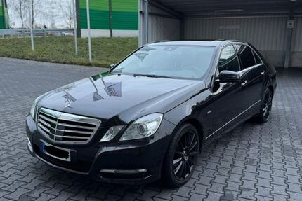 Mercedes-Benz 350 189.000 km 13.300 &euro; Paderborn 33102