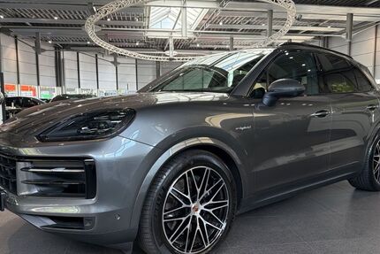 Porsche Cayenne 16.500 km 93.890 &euro; Paderborn 33100