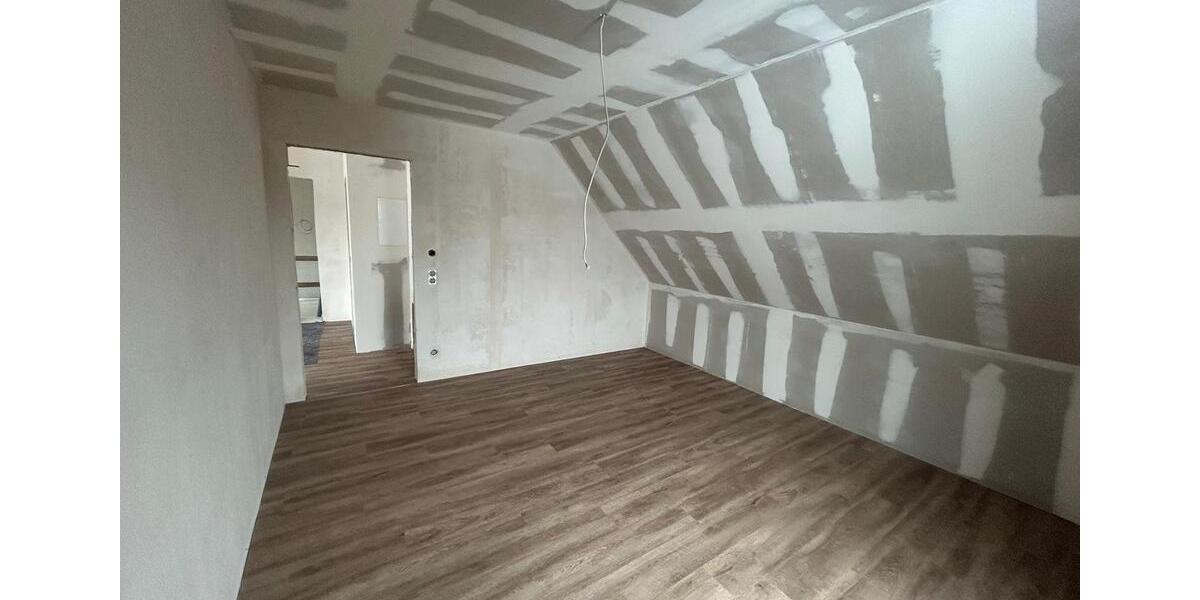 Etagenwohnung Paderborn - 2 Zimmer, 60 m&sup2;, 817&euro; | Angebot:24704182