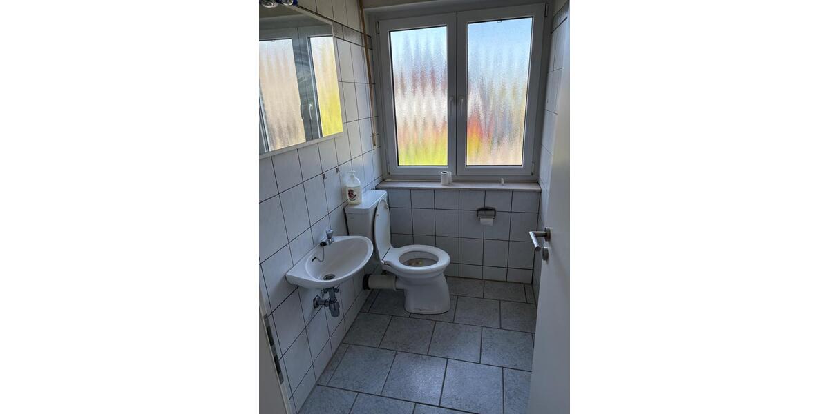 Dachgeschoßwohnung Delbrück - 2.5 Zimmer, 80 m&sup2;, 640&euro; | Angebot:26048076