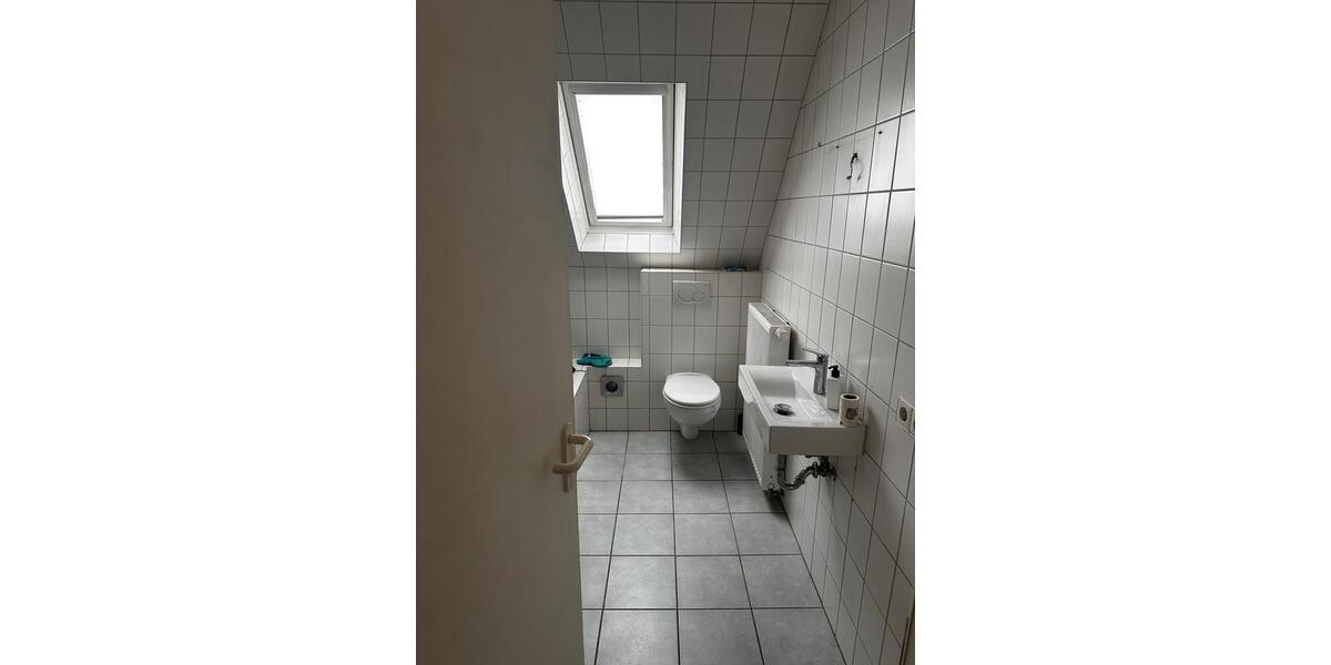Etagenwohnung Gütersloh Kattenstroth - 3 Zimmer, 85 m&sup2;, 800&euro; | Angebot:26223538