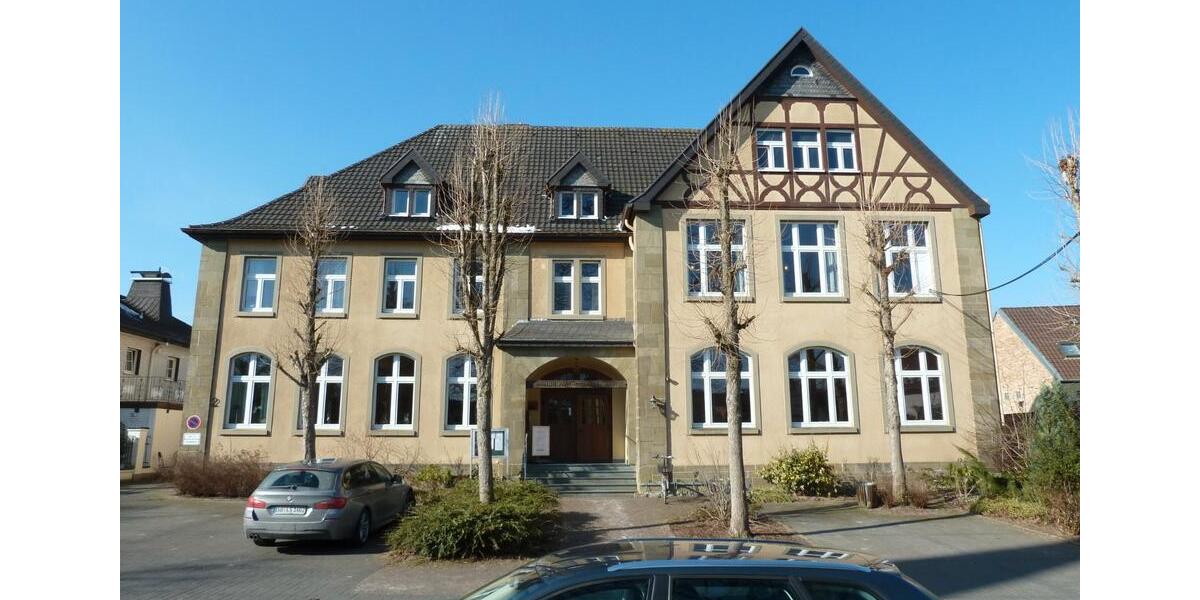 Einfamilienhaus Erwitte - 11 Zimmer, 483 m&sup2;, 590.000&euro; | Angebot:27014734