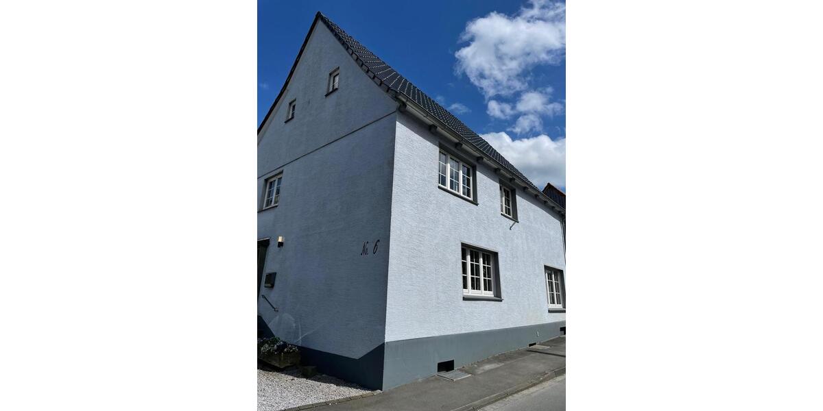 Einfamilienhaus Anröchte - 7 Zimmer, 170 m&sup2;, 290.000&euro; | Angebot:26581703