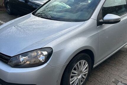 VW Golf 185.000 km 1.990 &euro; Gütersloh 33332