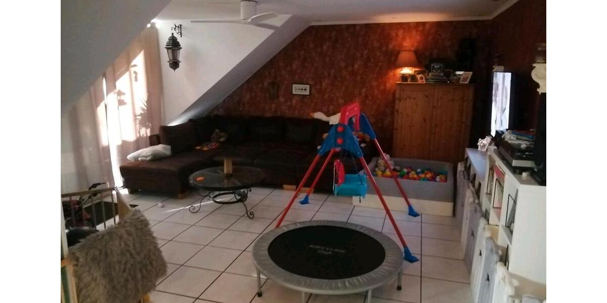 Dachgeschoßwohnung Lippstadt Garfeln - 4 Zimmer, 83 m&sup2;, 260.000&euro; | Angebot:26957586