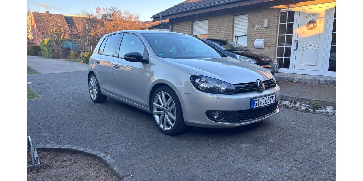 VW Golf 215.000 km 5.900 &euro; Rheda-Wiedenbrück 33378