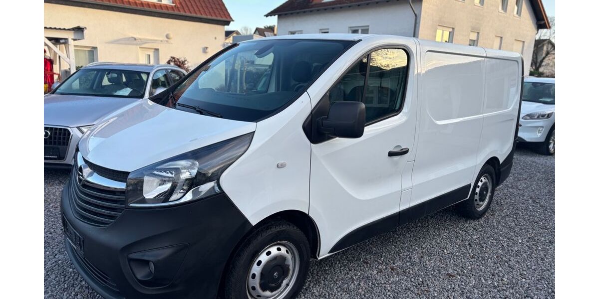 Opel Vivaro 95.259 km 12.390 &euro; Paderborn 33104