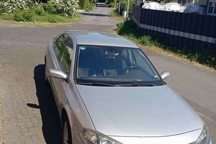 Renault Laguna 170.000 km 1.890 &euro; Delbrück, Stadt 33129