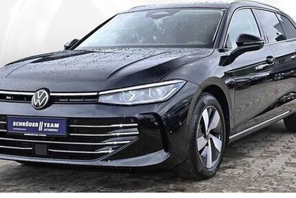 VW Passat Variant 4.990 km 48.680 &euro; Verl 33415