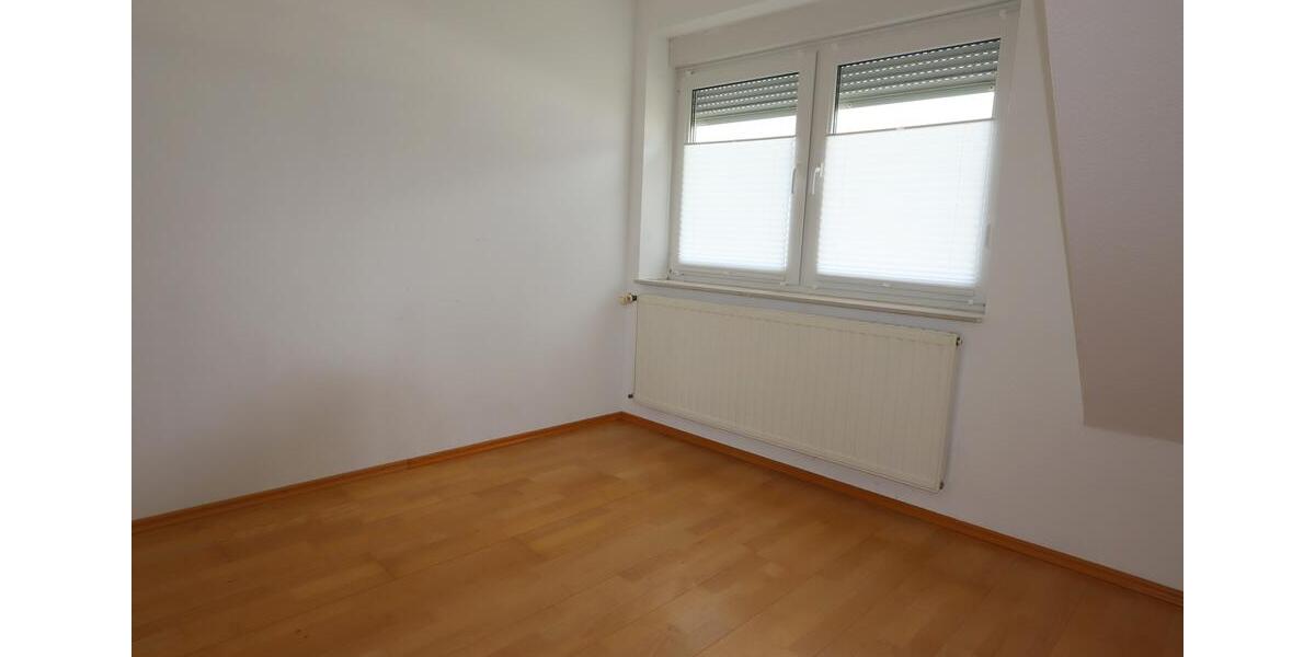 Maisonettenwohnung Büren - 4 Zimmer, 180 m&sup2;, 990&euro; | Angebot:25900426