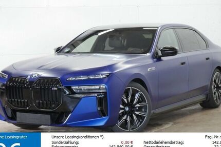 BMW i7 2.500 km 142.730 &euro; Paderborn 33100