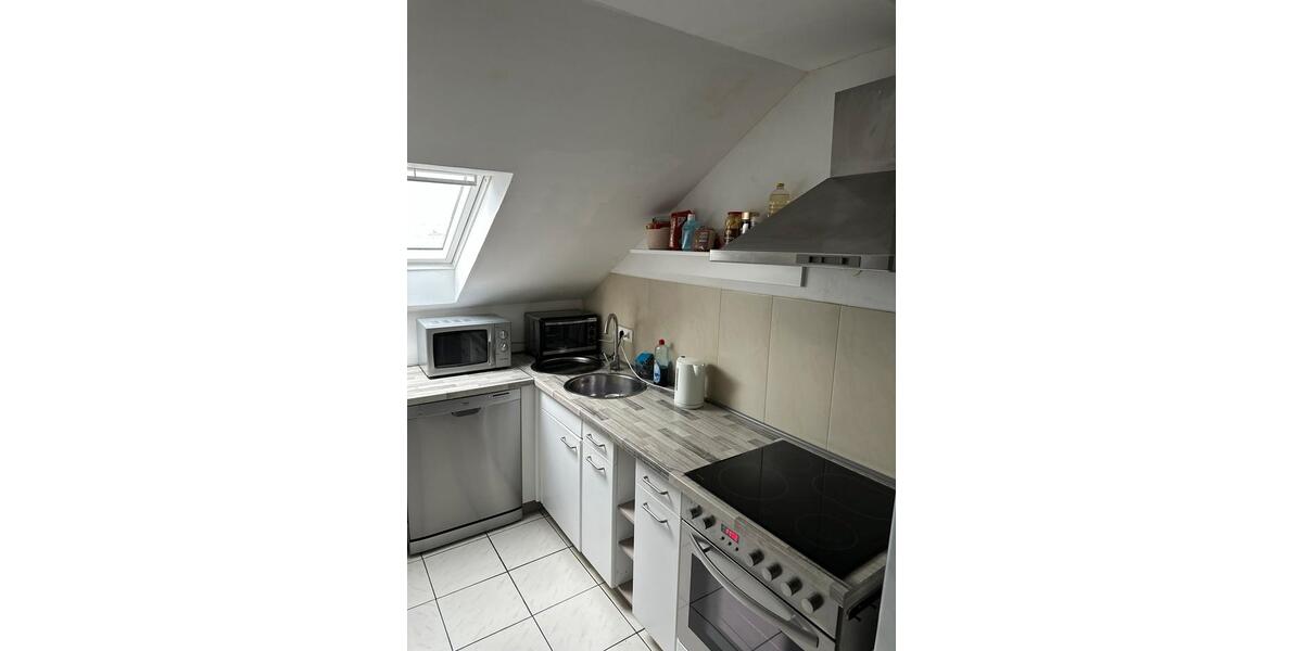 Dachgeschoßwohnung Lippstadt - 2 Zimmer, 50 m&sup2;, 620&euro; | Angebot:26566422