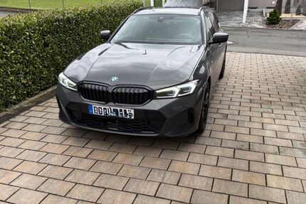 BMW 330 77.000 km 40.300 &euro; Borchen 33178