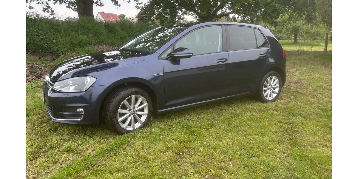 VW Golf 107.052 km 10.500 &euro; Welver 59514