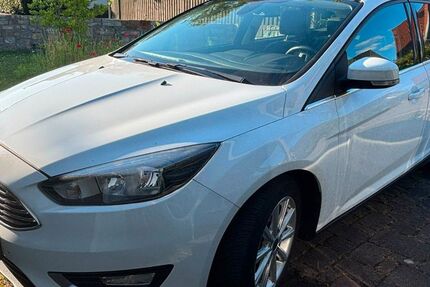 Ford Focus 161.000 km 5.999 &euro; Paderborn 33100
