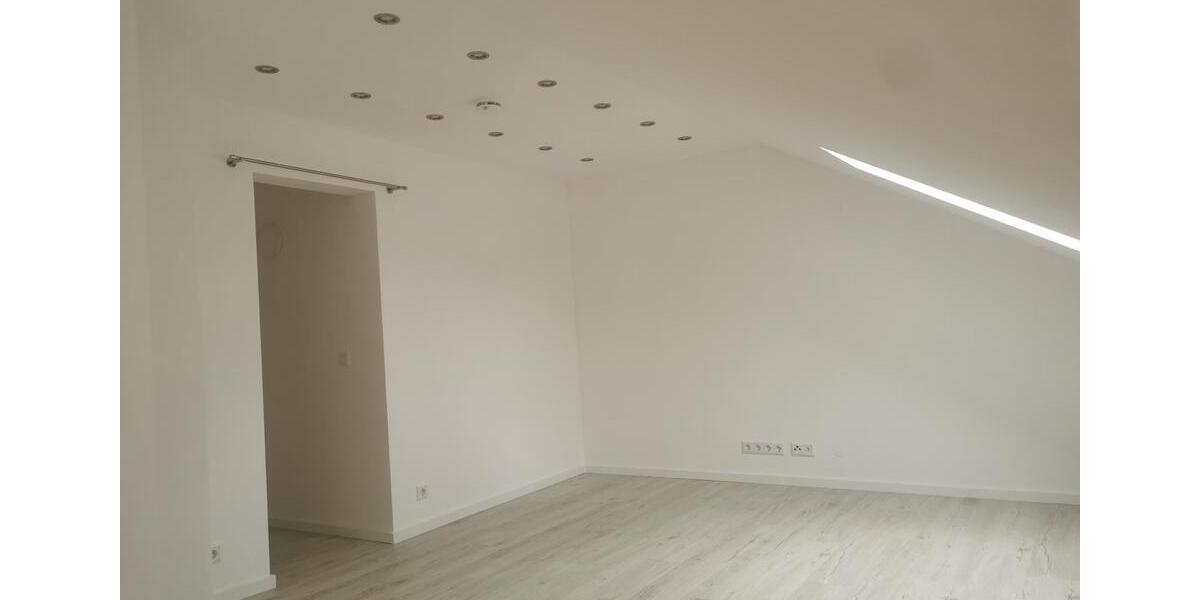 Dachgeschoßwohnung Paderborn Elsen - 1.5 Zimmer, 35 m&sup2;, 500&euro; | Angebot:26613835
