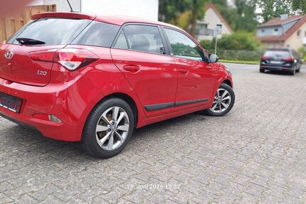 Hyundai i20 113.000 km 9.500 &euro; Paderborn 33104