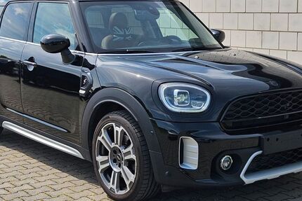 Mini Countryman S (Cooper) 56.143 km 27.850 &euro; Beckum 59269