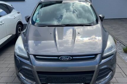 Ford Kuga 183.000 km 6.100 &euro; Geseke 59590