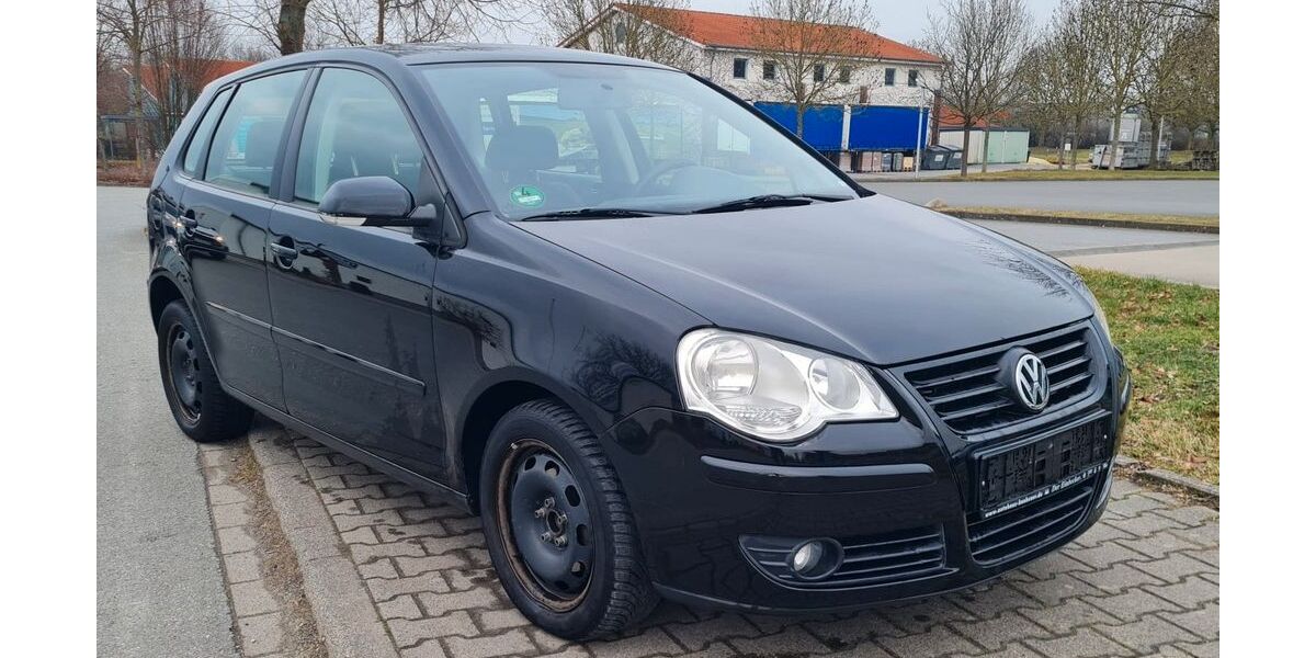 VW Polo 119.000 km 2.350 &euro; Lippetal 59510