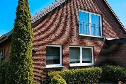Haus Herzebrock-Clarholz Clarholz - 8 Zimmer, 180 m&sup2;, 530.000&euro; | Angebot:26653632