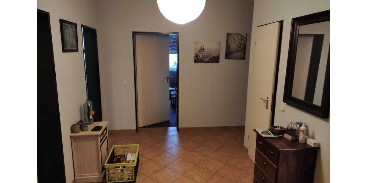 Etagenwohnung Paderborn - 4 Zimmer, 97 m&sup2;, 873&euro; | Angebot:25311544