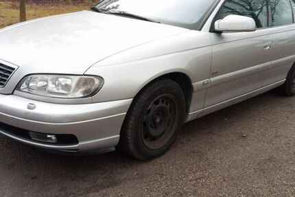 Opel Omega 91.000 km 2.150 &euro; Lippstadt 58558