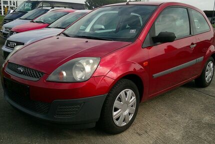 Ford Fiesta 99.780 km 2.280 &euro; Lippstadt-Lipperbruch 59558