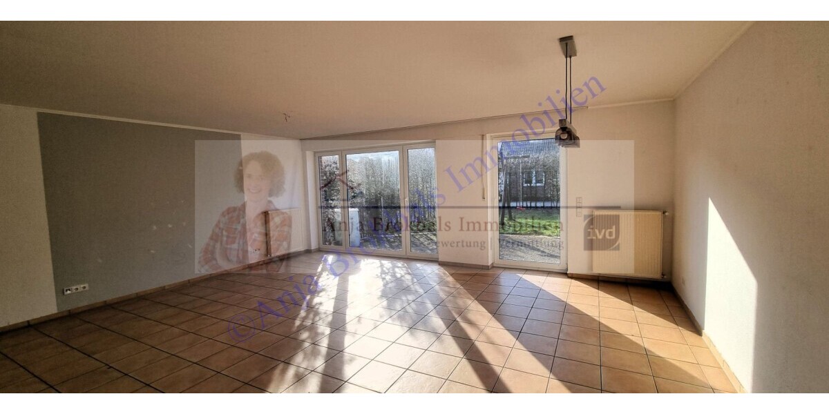 Junge DHH mit Garage Nähe Theater Gütersloh - provisionsfrei für Käufer - Doppelhaushälfte Gütersloh | Angebot:26125042