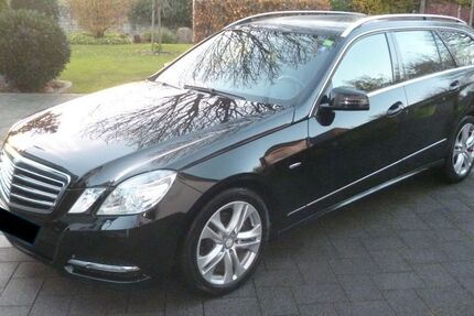 Mercedes-Benz E 220 262.000 km 8.100 &euro; Anröchte 59609