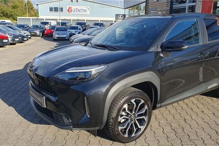 Toyota Yaris Cross 15.000 km 25.750 &euro; Beckum 59269