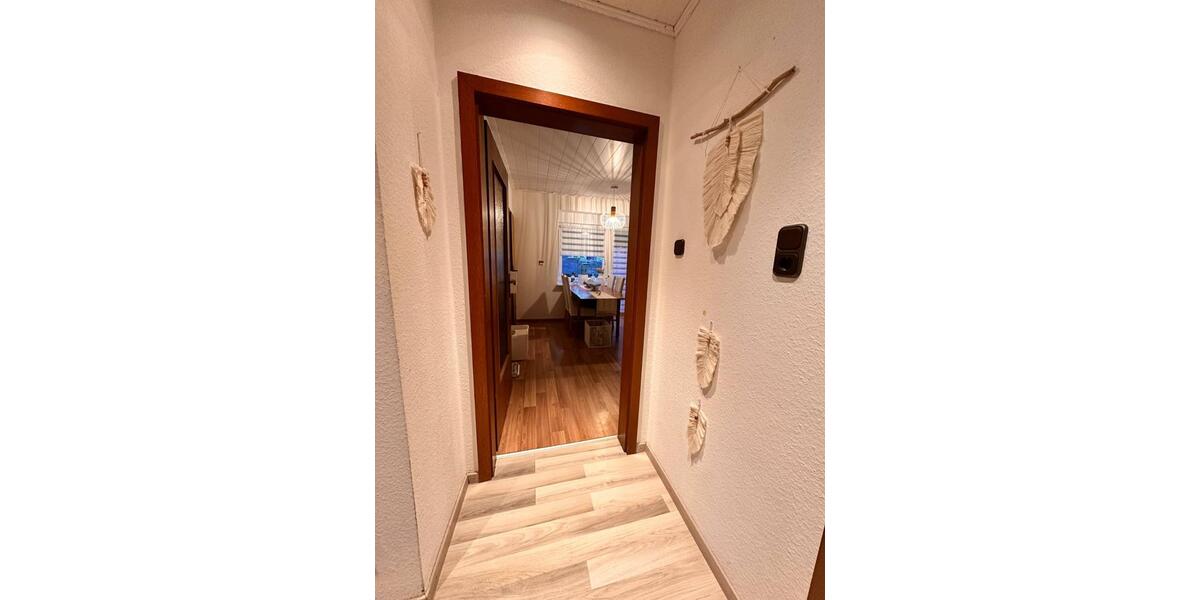 Erdgeschoßwohnung Paderborn - 3 Zimmer, 92 m&sup2;, 1.100&euro; | Angebot:24755845