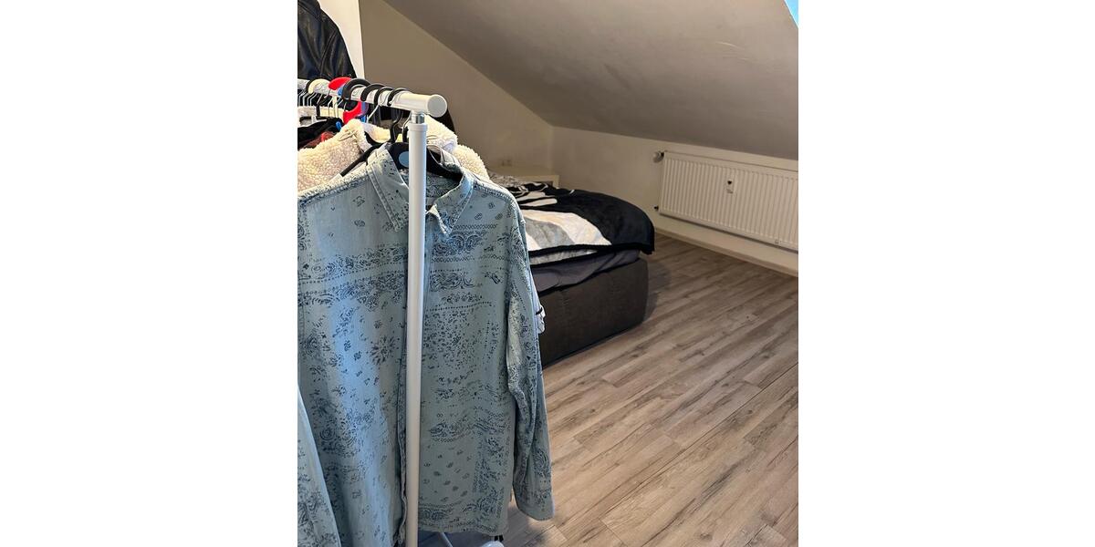 Dachgeschoßwohnung Lippstadt - 2 Zimmer, 50 m&sup2;, 620&euro; | Angebot:26566422